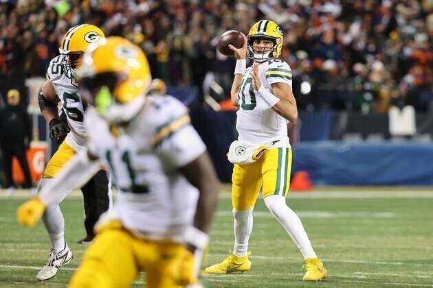 Packers' Jordan Love (possible concussion) questionable to return vs. Bears