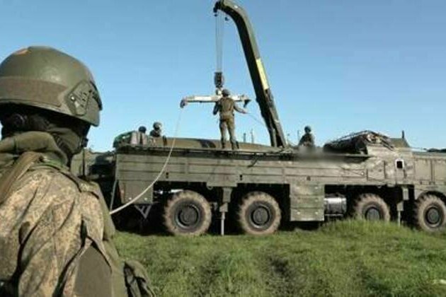 Massive Russian strikes target Ukrainian military-industrial complex - MOD