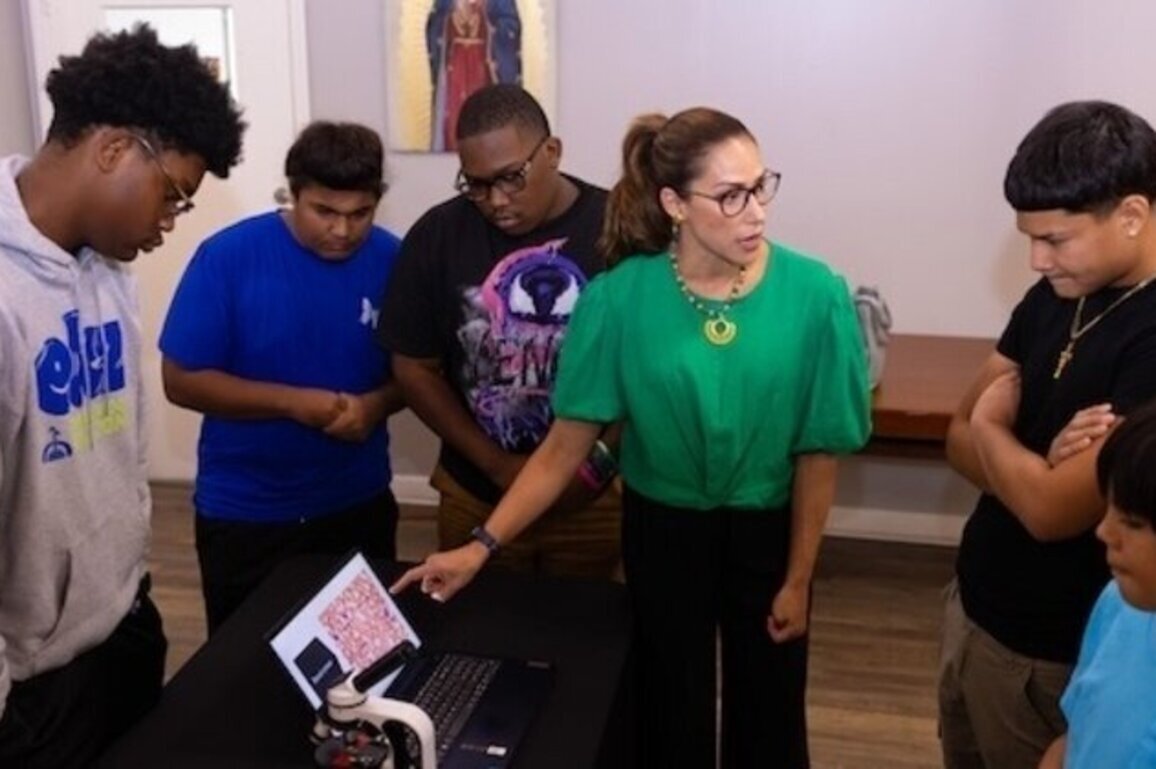 At no cost, Central Florida families learn STEM together