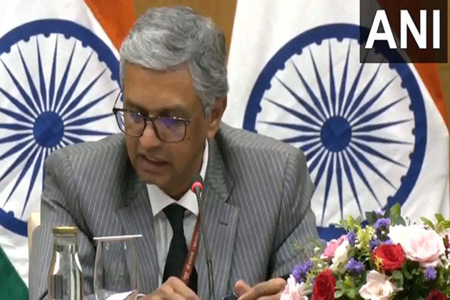 India, Singapore working on possibilities for co-developing technologies together: MEA on defence ties