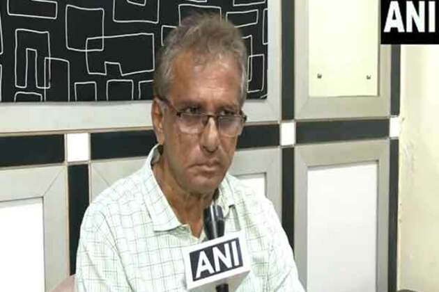"Then Mumbai Mayor visited me...I was misled, told it was suicide," says Disha Salian's father