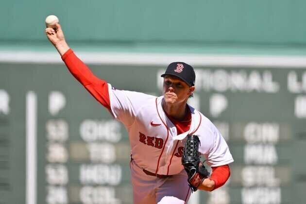Sonny Gray helps Red Sox blank Brewers