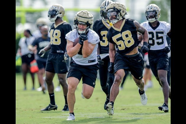 Saints' Taysom Hill shifts to tight end; former QB no fan of move