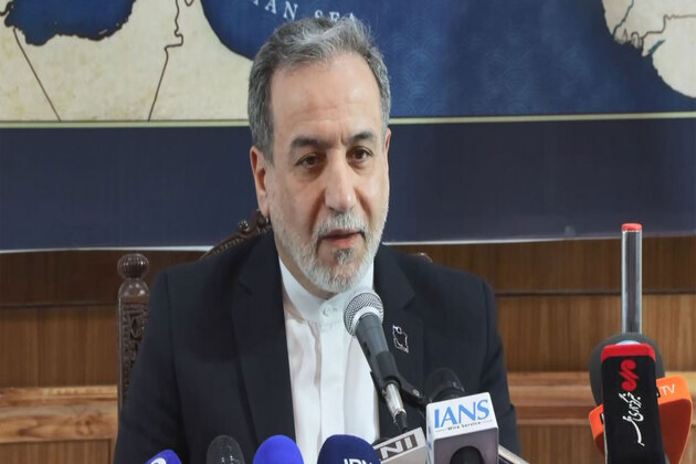 "Iran never wanted nuclear weapons": FM Araghchi admits enriched uranium "deadlock" with Washington