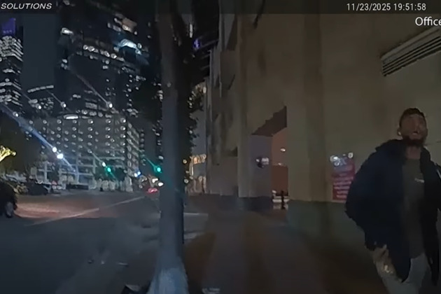 Body cam video of man stabbing Houston officer outside CVS