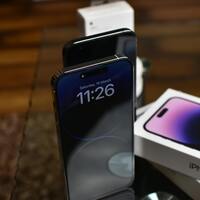 Strong iPhone demand lifts Apple earnings ahead of CEO shift