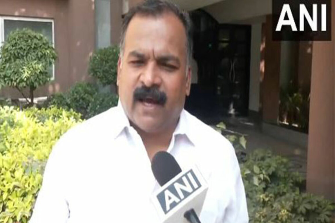 "Very unfortunate": Congress MP Manickam Tagore condemns Dharmendra Pradhan's remark