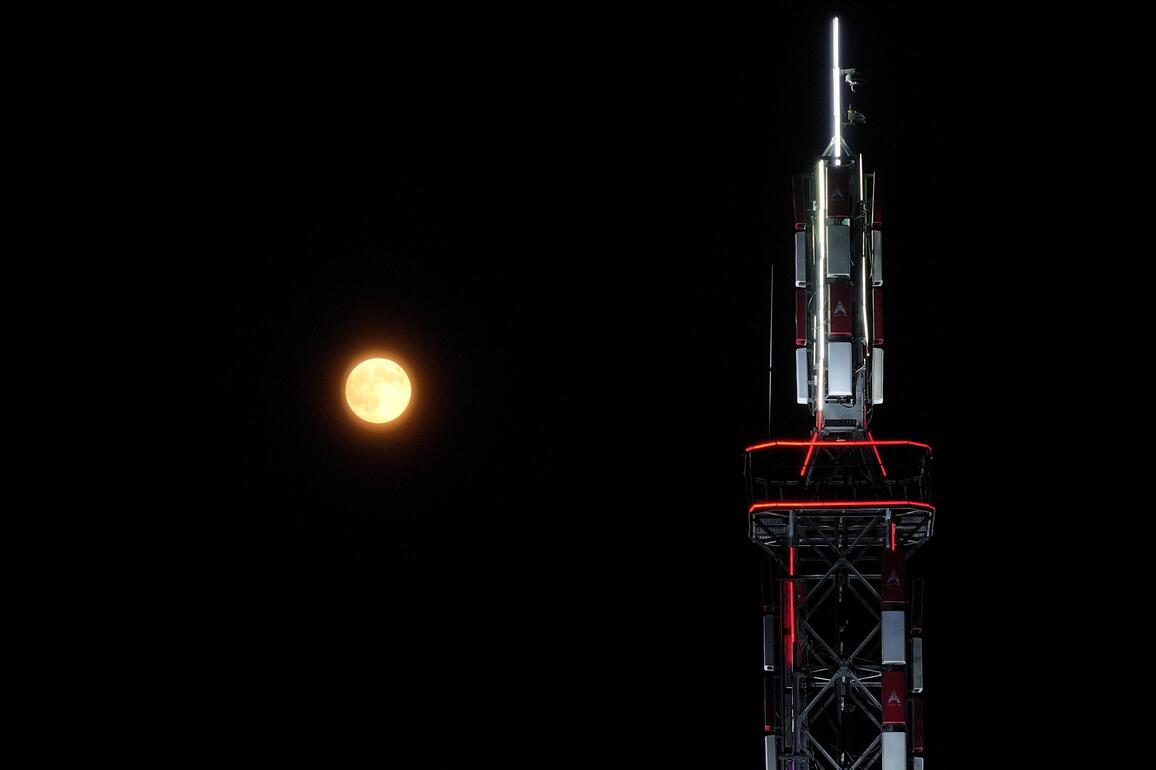 #CHINA-HEILONGJIANG-FULL MOON (CN)