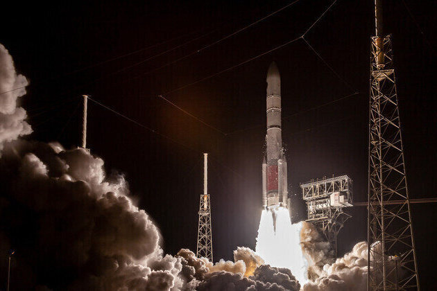 US reveals it has weapons in space