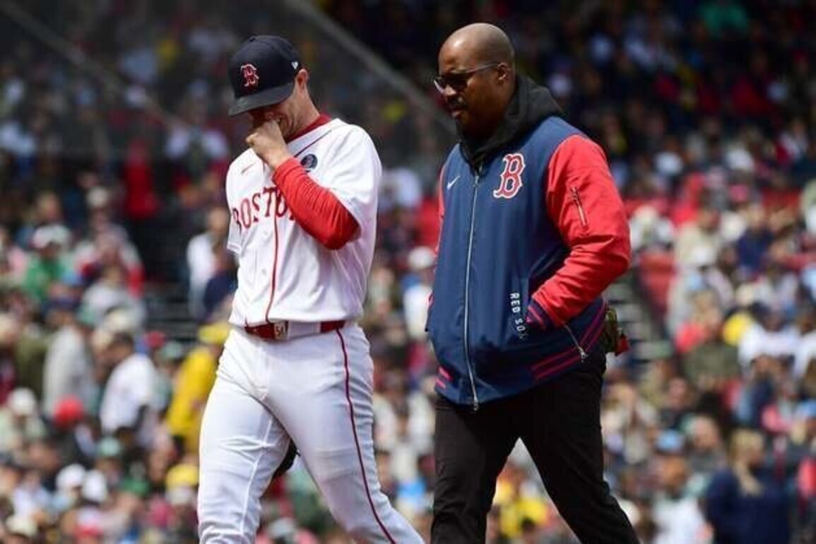 Red Sox place RHP Sonny Gray (hamstring) on IL