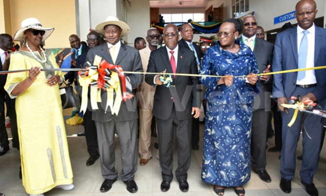 Museveni, Magufuli launch sh13 trillion oil pipeline Museveni, Magufuli launch sh13 trillion oil pipeline
