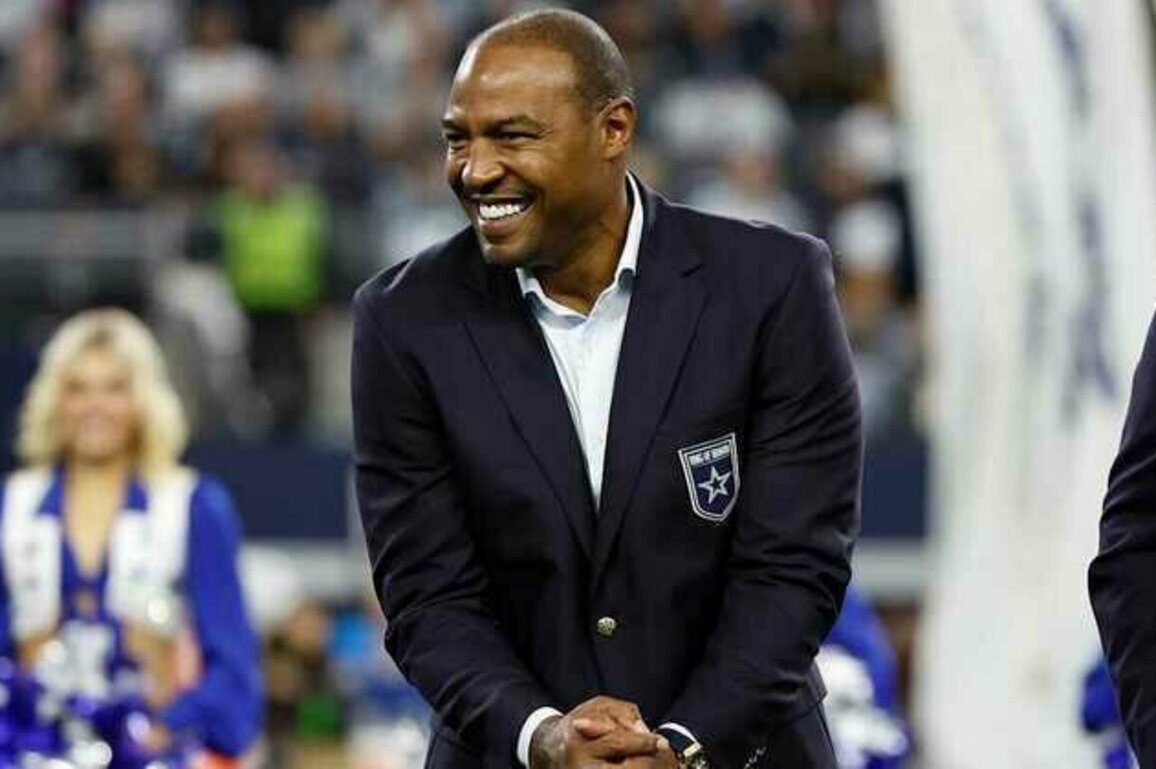 Darren Woodson receives annual Tom Landry Award
