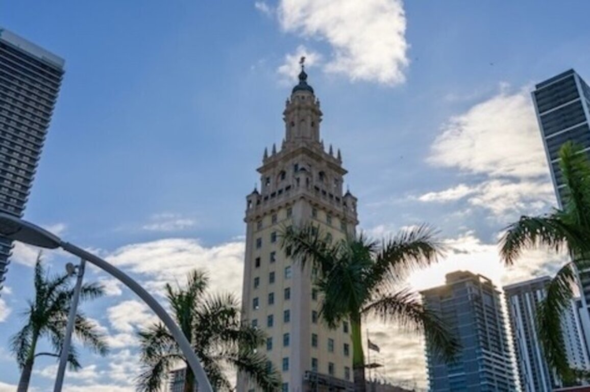 FL leads national shift to simplify college admissions  