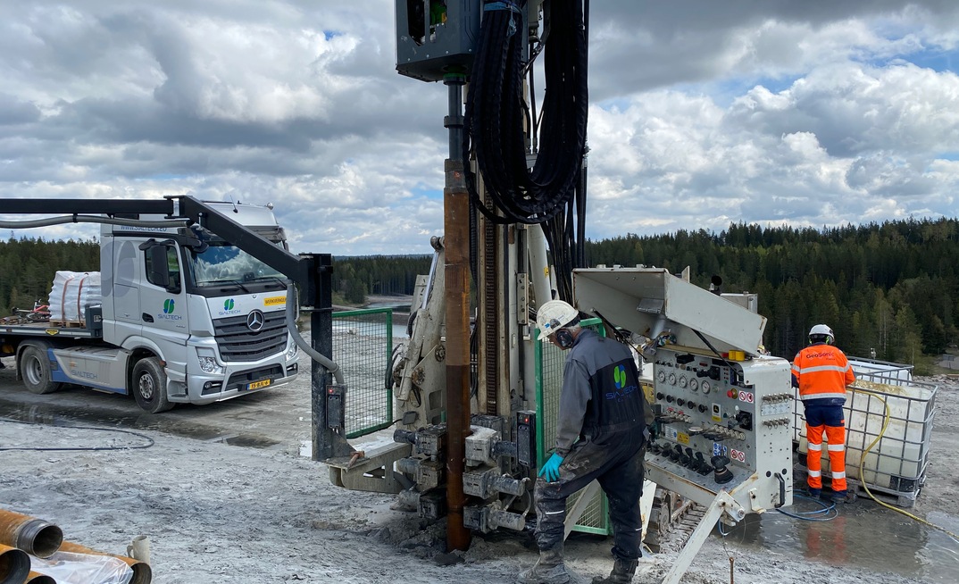 Sonic drilling rigs are increasingly playing a prominent role in shaping the future of the drilling industry