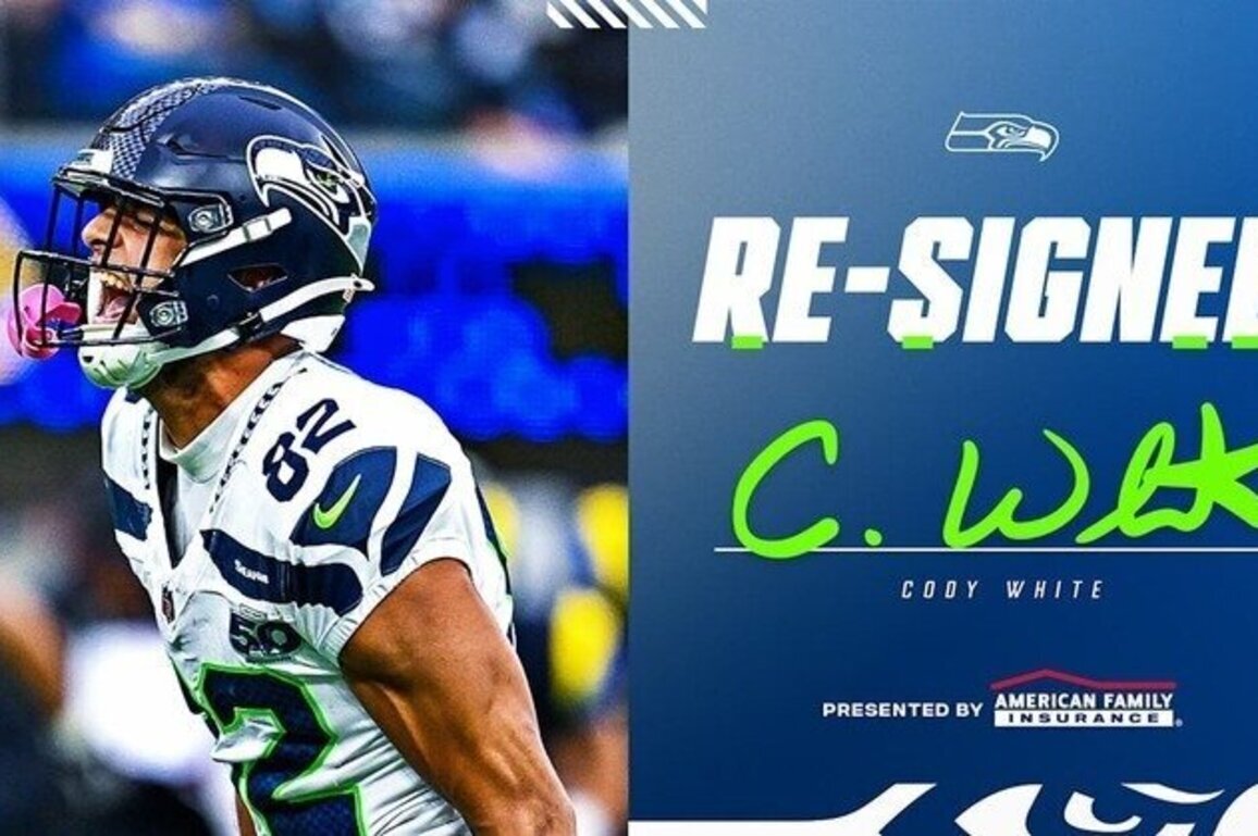 Seahawks Re-Sign Receiver Cody White