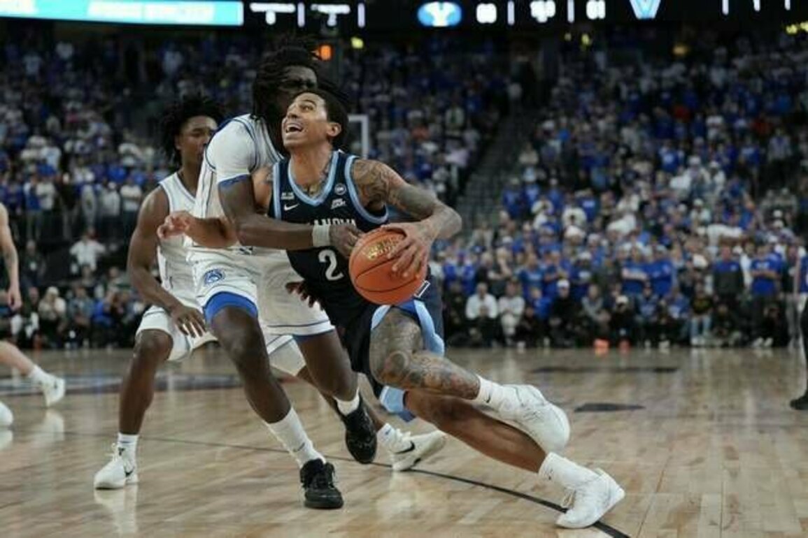 Encouraged by first look, Villanova turns to Queens for home opener