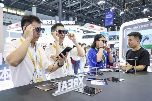 Consumer goods expo offers a glimpse of everyday life reshaped by AI