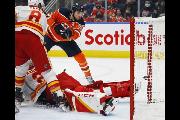 NHL roundup: Oilers turn back Flames, end skid at 7 games