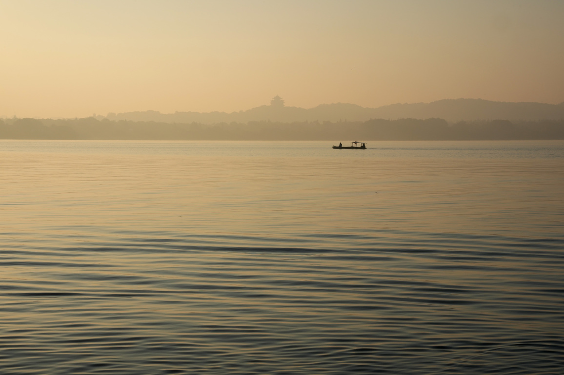 (ZhejiangPictorial)CHINA-ZHEJIANG-HANGZHOU-WEST LAKE-WINTER TOURISM (CN)