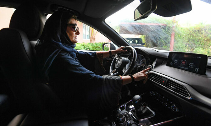 Saudi Arabia overturns ban on women driving Saudi Arabia overturns ban on women driving
