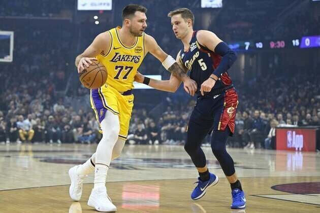 Lakers' Luka Doncic in question as road trip continues at Wizards