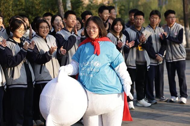 From classroom to legislature, educator urges action on student mental health in China