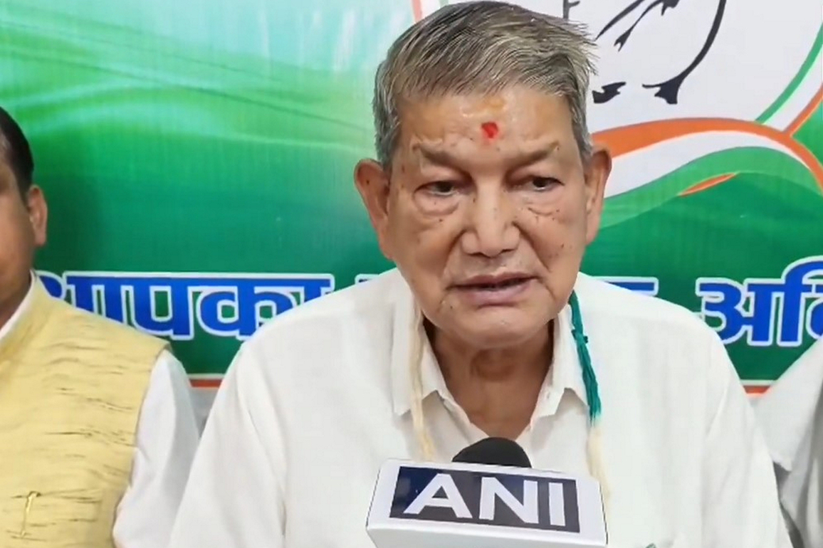 "Inflation at its peak, failure of govt's economic policies": Congress' Harish Rawat on fuel price hike
