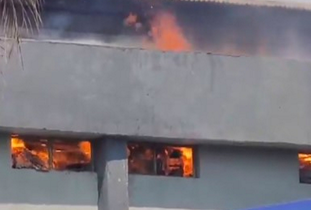 Fire breaks out at textile mill in Gujarat's Vapi GIDC