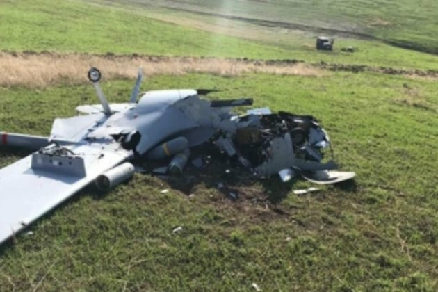 Karabakh army displays remains one more Bayraktar drone
