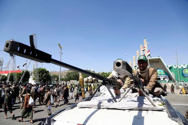 Houthis report fresh wave of "Saudi airstrikes" as fighting widens across Yemen
