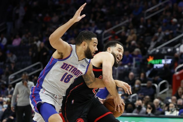 Balanced Pistons shut down Raptors in blowout