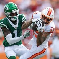Bucs activate WRs Mike Evans, Jalen McMillan from IR
