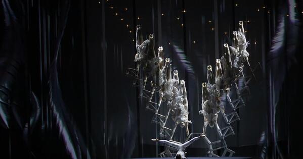 Combining acrobatics and ballet, Chinese drama Swan captivates Athens audience