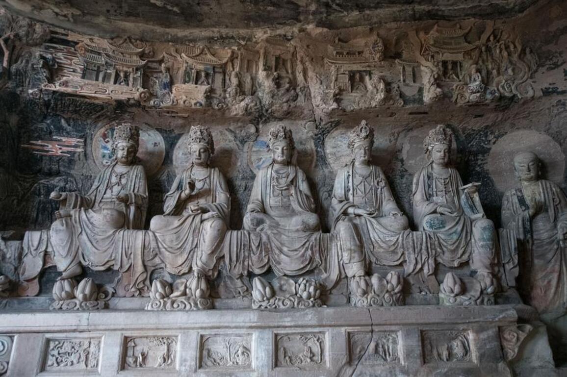 Ancient grottoes in southwest China survive, thrive via innovative measures