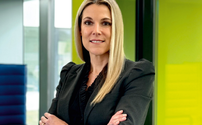 Sandra Schu leitet seit Januar 2024 die Business Unit IT-COM  beim TK-Distributor Herweck.