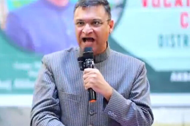 'No difference between BJP, Congress; Muslims being targeted': Akbaruddin Owaisi slams governments over demolitions