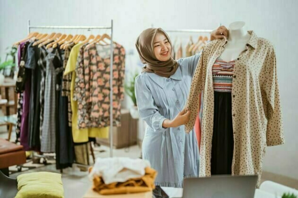 How migrant business owners turn their identity into an asset, despite some bumps along the way