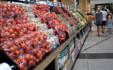 Food waste: WRAP urges retailers to ditch packaging and 'Best Before' labels for fresh produce