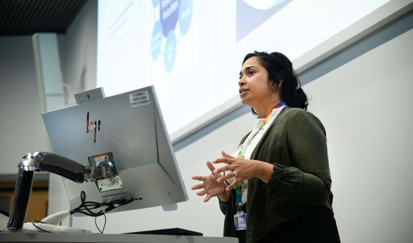 Dr Ruw Abeyratne (c) University Hospitals of Leicester NHS Trust 