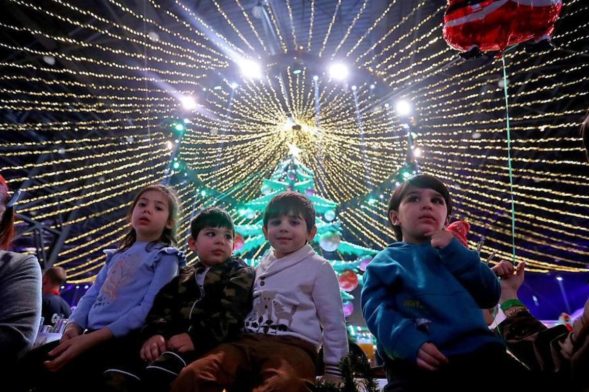 A smaller Christmas -- Lebanon's holiday dimmed by economic collapse