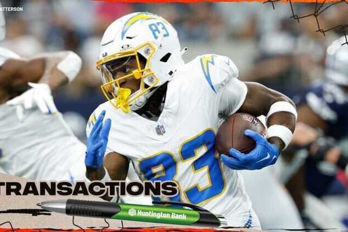 Browns sign two to reserve/futures contracts