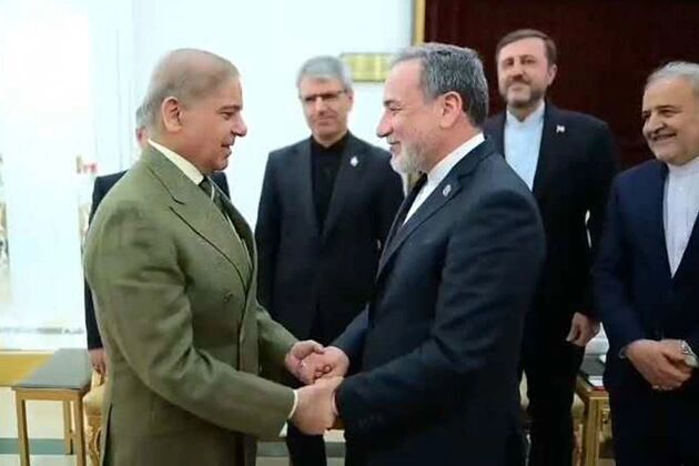 PAKISTAN-ISLAMABAD-PM-IRAN-FM-TALKS