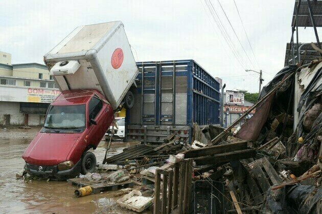Mexico floods, landslides kill at least 41, dozens missing