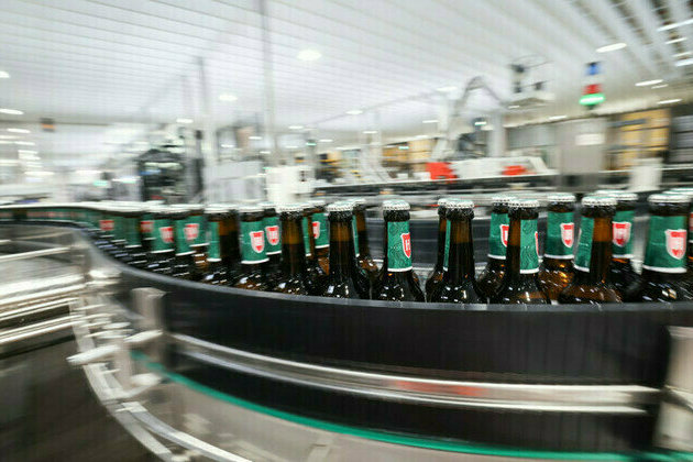 Trumps beer tariffs could hit 100,000 EU jobs  FT