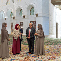 Foreign Minister of Guatemala visits Sheikh Zayed Grand Mosque in Abu Dhabi