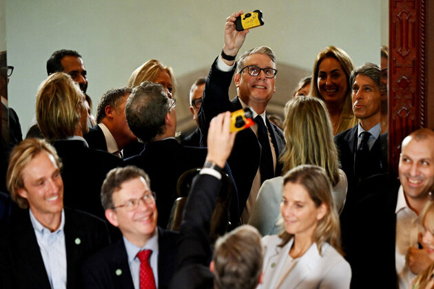 Mumbai: British PM Keir Starmer interacts with business leaders