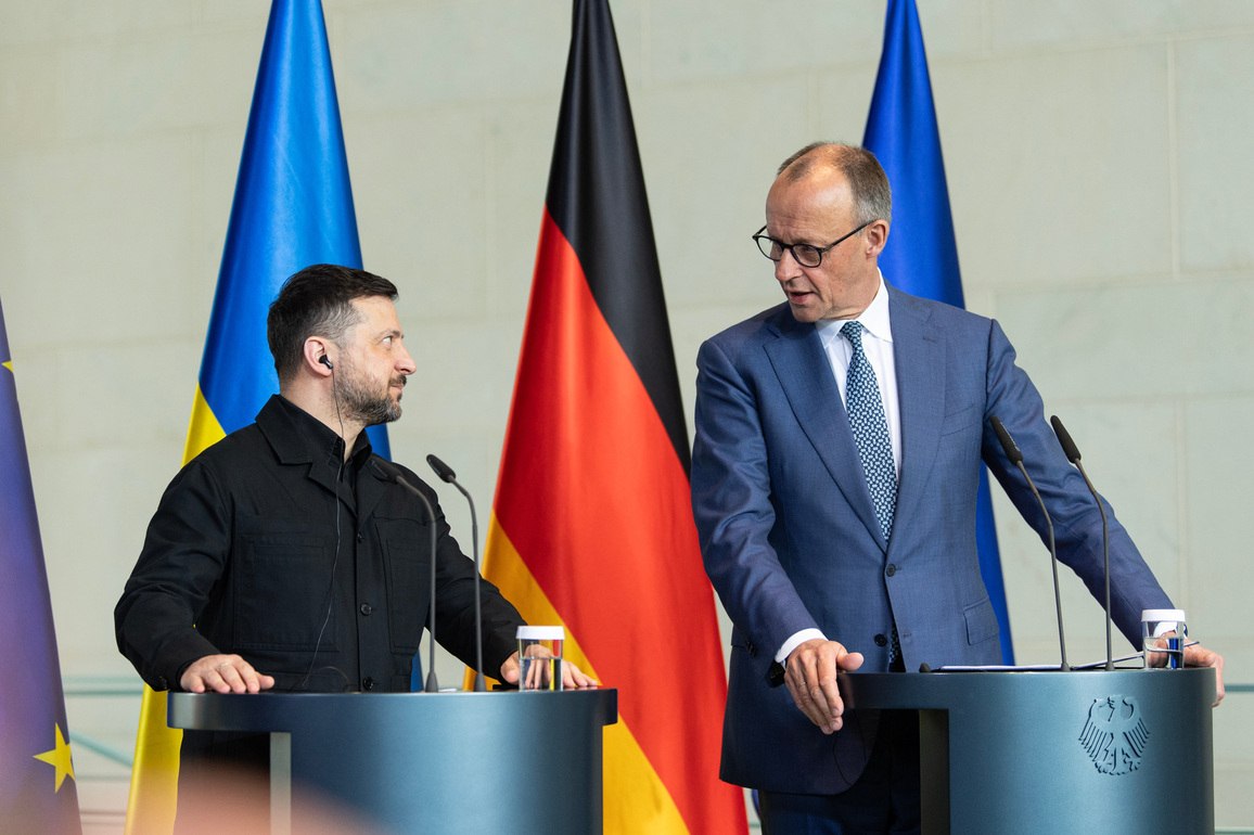 GERMANY-BERLIN-CHANCELLOR-UKRAINE-PRESIDENT-PRESS CONFERENCE