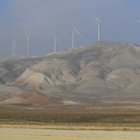 Feature: Chinese-built wind farm powers Azerbaijan's clean energy drive