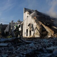 At least 12 people killed, dozens wounded in Russian attacks on Ukraine - Russia-Ukraine war News