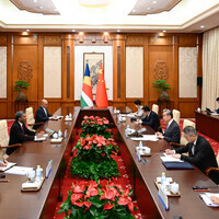 CHINA-BEIJING-WANG YI-SEYCHELLES-FM-TALKS (CN)